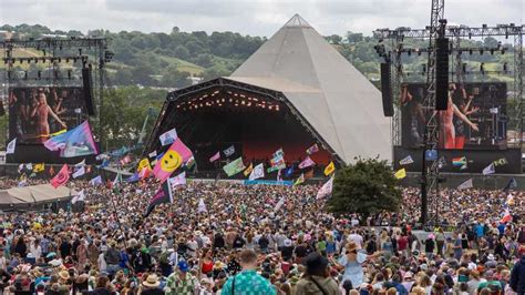 Kaarten Glastonbury Al Na Ruim Half Uur Uitverkocht Cultuur