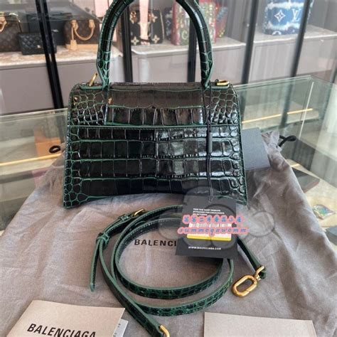 （芸芸二手）balenciaga巴黎世家 鱷魚壓紋hourglass S碼 沙漏包單肩包斜背包手提包 蝦皮購物