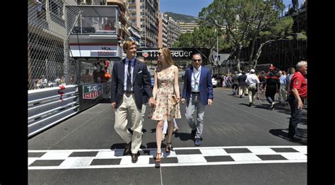 Vidéo Pierre Casiraghi et sa compagne Beatrice Borromeo ont