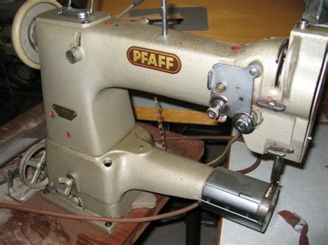 Sieck PFAFF Kl 353 4 B Left Standing Arm Type Sewing Machine With