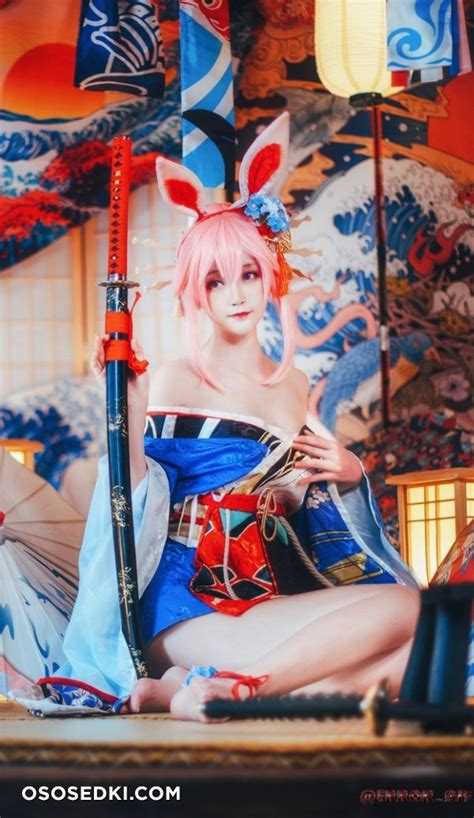 Yuijinyu Sakura Yae Honkai Impact Naked Cosplay Asian 8 Photos