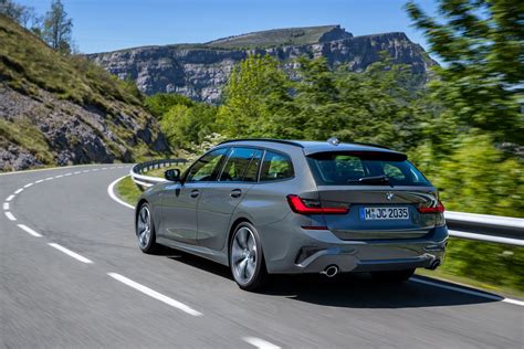 BMW 3 Series Touring (G21) 330e (292 Hp) Plug-in Hybrid xDrive ...