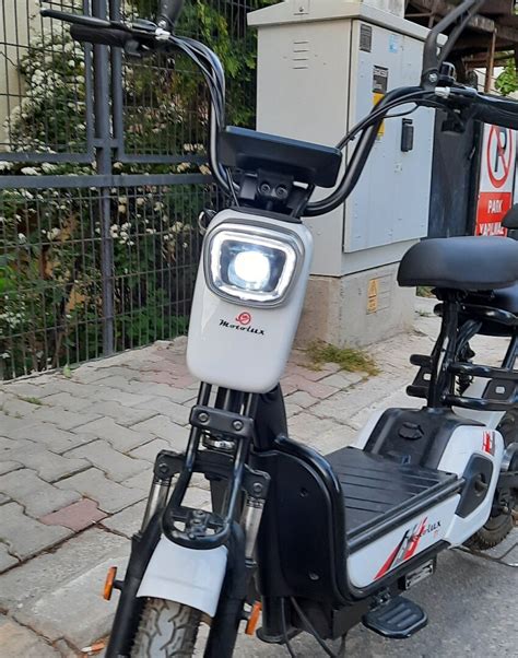 K K L K Elektrikli Scooter Motosiklet