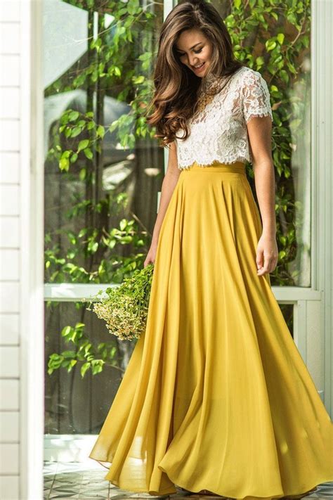 How To Wear Chiffon Maxi Skirt