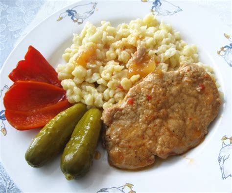 Bravčové Karé Na Paprike S Maslovými Haluškami Recept Na Dobrotysk