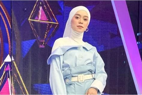 Lesti Kejora Gegerkan Penggemar Dengan Lagu Baru Berjudul Insan Biasa