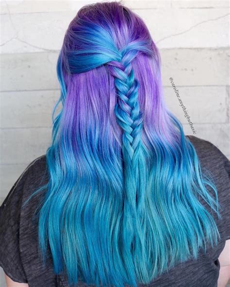 "Mermaid Hair" Trend Has Women Dyeing Hair Into Sea-Inspired Colors