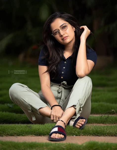 Ashika Ranganath S Feet