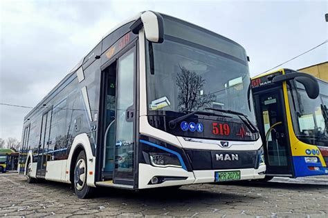 Tarn W Testuje Elektryczny Autobus Zdj Cia