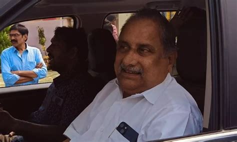 Kapu Leader Mudragada Likely To Join YSRCP