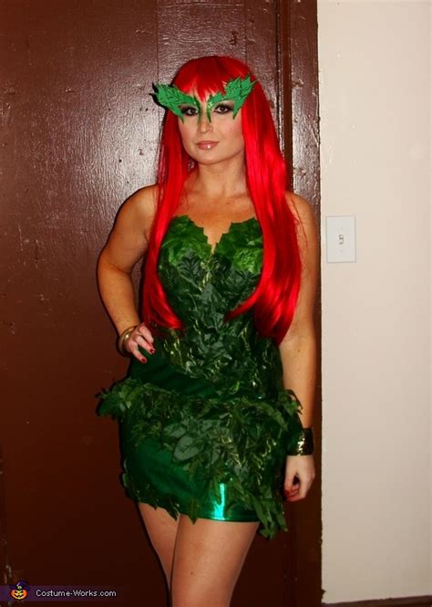 Diy Poison Ivy Costume Poison Makeup Ivy Costume Halloween Eye