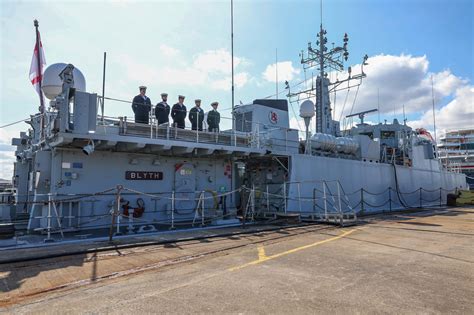 The Royal Navy Decommissioned Two Sandown Class Minehunters Naval News