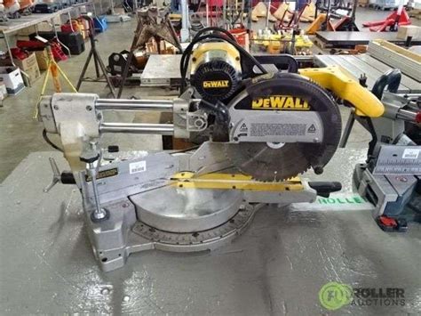 Dewalt Dw708 12in Sliding Compound Miter Saw Roller Auctions