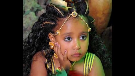 Ethiopian Reggae song ABDU KIAR - emama for all Ethiopian beautiful girls Chords - Chordify