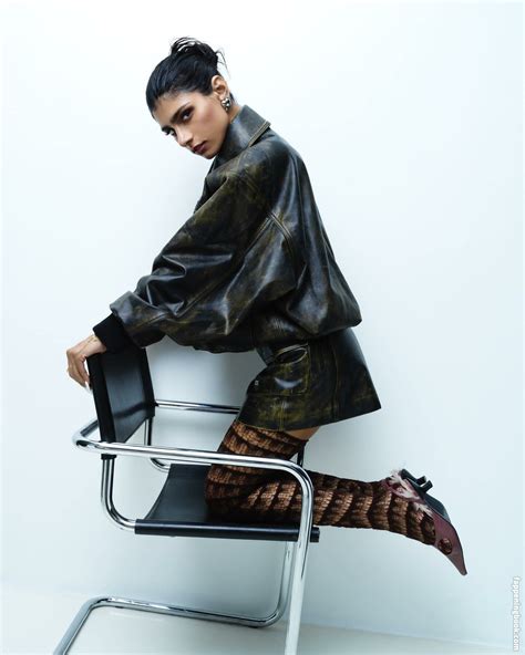 Mia Khalifa Miakhalifa Nude OnlyFans Leaks The Fappening Photo FappeningBook