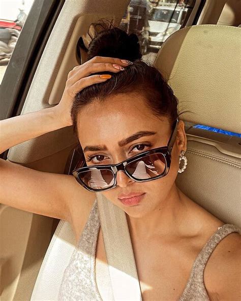 Naagin 6 Fame Tejasswi Prakash No Makeup Look Went Viral On Social