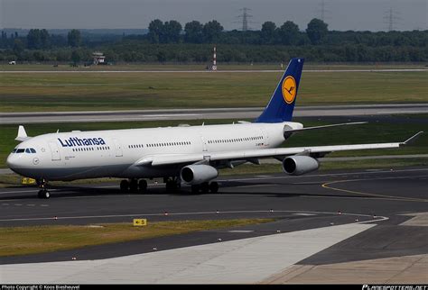 D AIFE Lufthansa Airbus A340 313 Photo By Koos Biesheuvel ID 101204