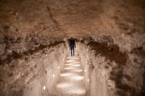 Sakkara in Ägypten Archäologen entdecken über 100 Särge DER SPIEGEL