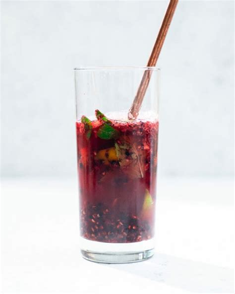 How to Muddle Mint (& Other Fruits & Herbs, Too!) – A Couple Cooks