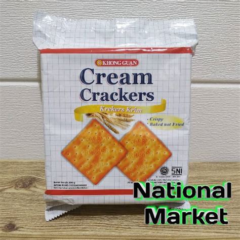 Jual Khong Guan Cream Crackers Kreker Krim Gr Gr Shopee Indonesia