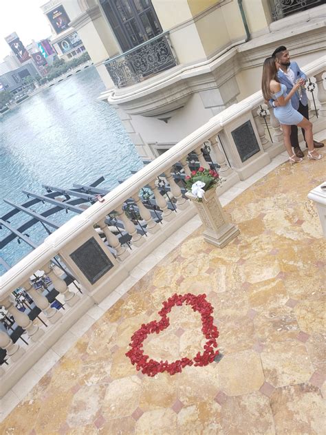 BELLAGIO FOUNTAINS DELUXE PRIVATE PROPOSAL - LV Wedding Connection