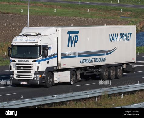 R420 Scania Tvp Logistics Stock Photo Alamy