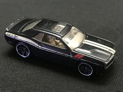 HOT WHEELS Dodge Challenger SRT Collectable Vehicle Scale EUR PicClick FR