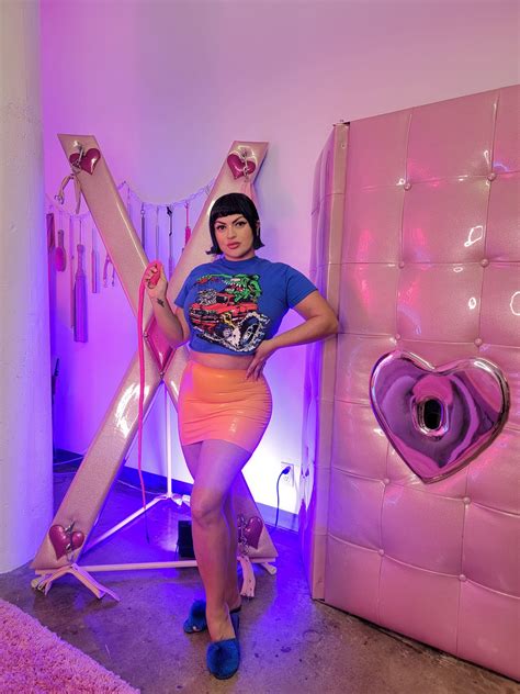 Mistress V.eronica Vl×EN on Twitter: "No glory without pain https://t