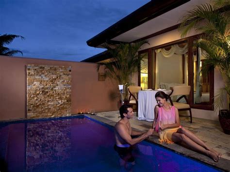 Best Price on Crimson Resort and Spa in Cebu + Reviews!