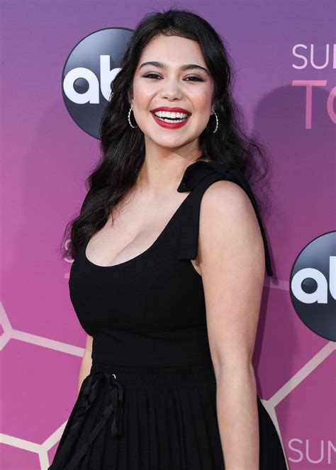 Auli‘i Cravalho : r/Celebswithbigtits