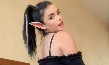 Daenerys Daenn Live VR Porn And VR Cam Girl Sex Shows VRPorn