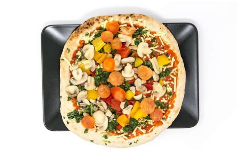 Veganz Pizza Verdura Deep Frozen Pizza With Mushrooms Spinach