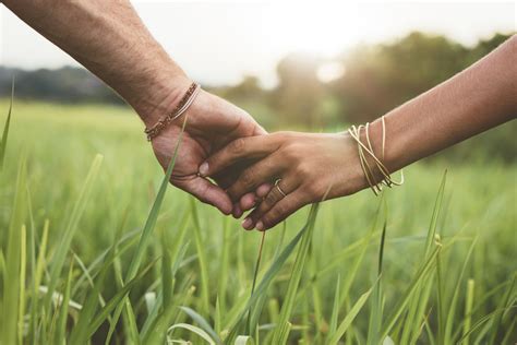 Signes Indispensables De Confiance En Couple Psychologue Net