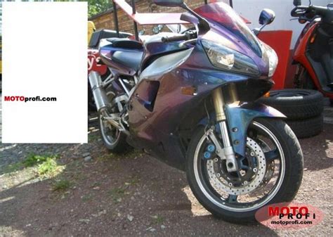 Yamaha YZF R1 2002 Specs and Photos