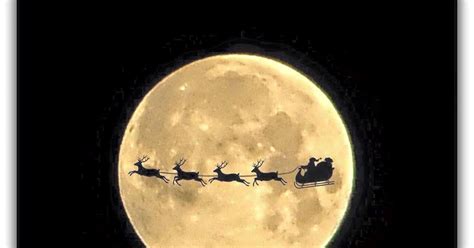 Rare occurrence of Full Moon on Christmas Day