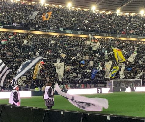 Curva Juventus Inter le immagini e i video più belli della Sud