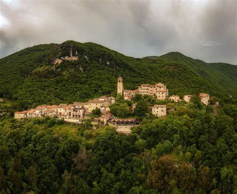 Greccio il borgo del presepe più antico del mondo