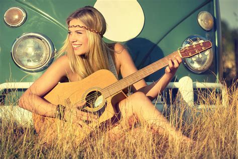 How Well Do You Know Hippie Slang? Quiz