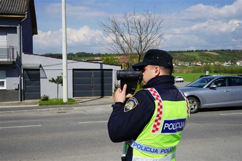 Ovog vikenda policija evidentirala 100 prekršaja od toga čak 60