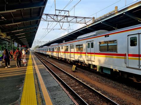 Info Jadwal Kereta KRL Commuterline Stasiun Pasar Minggu 2024