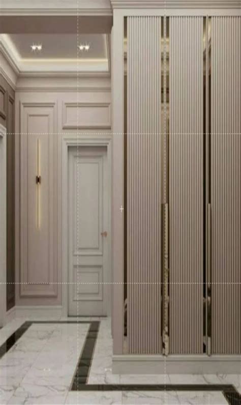 Plywood Door Modular Wardrobe With Mirror With Locker At Rs Sq