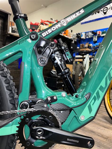 2023 PIVOT SHUTTLE LT RIDE SLX XT GREEN MEDIUM RIDE BUILD IN STOCK NOW