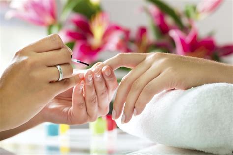 Modern Nails Salon Spa