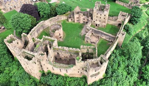 10 Abandoned Castles To Visit In England - Forever Karen