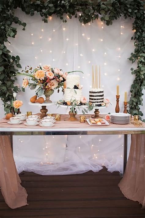 Decoração de Bodas de Ouro veja ideias incríveis para a festa