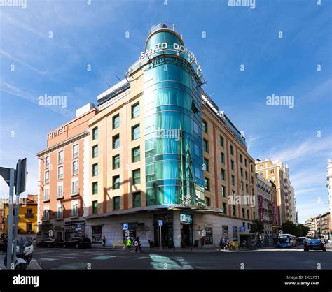 Madrid Spain September 2022 Exterior View Of The Santo Domingo Hotel