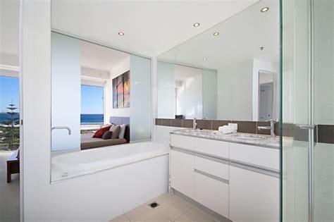 Reflections Tower 2 Unit 304- Coolangatta Beachfront 2 Bedroom ...