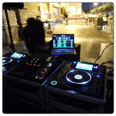 Glow In The Dark Mixers Partydj Wedding Dj Wedding Songs