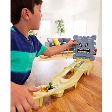 Pista Hot Wheels Mario Kart Circuito Ruinas Roca Picuda Luigi Mattel Papellotti