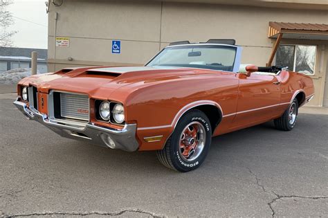 Oldsmobile Cutlass Supreme Convertible